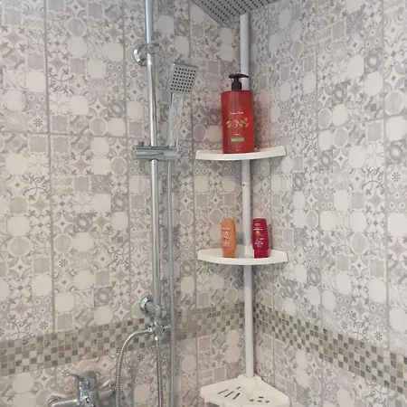1 Lägenhet *
